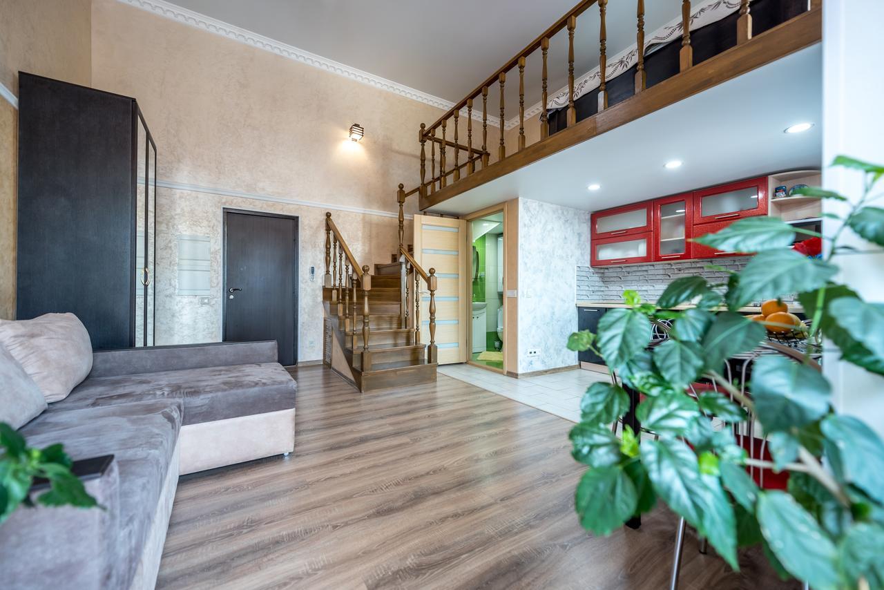 Studio Apartment In Center Of Odesa Экстерьер фото